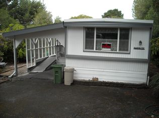 1600 Rhododendron Dr SPACE 215, Florence, OR 97439