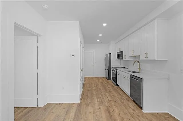 1 bed, 1.0 bath, 638 sqft, $1,595 — Photo 3