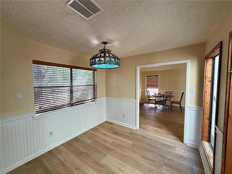 1805 Quail Run — Photo 8