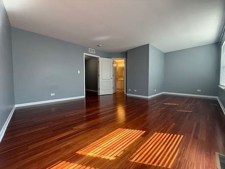 2279 Barrington Dr E #2279 — Photo 9