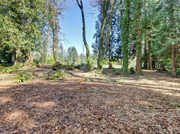 10229 NE Ronald Court, Bainbridge Island, WA 98110