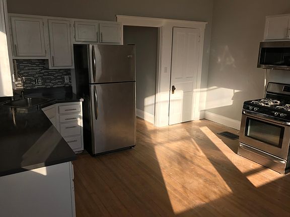 2nd image of 535 Klotter Ave #1