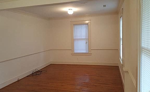 3rd image of 3705 Stockton St