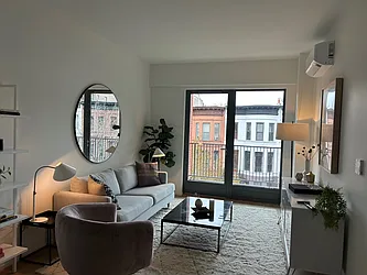 Rented by Triumph Property Group