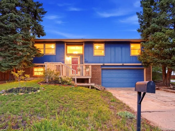 907 S Salida Street, Aurora, CO 80017