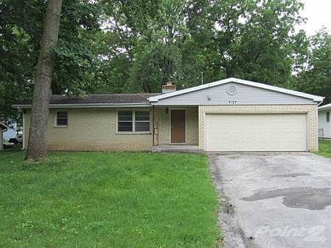 Front view of home.