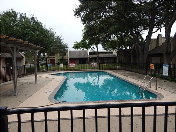 3rd image of 5432 Stonegate Way #16