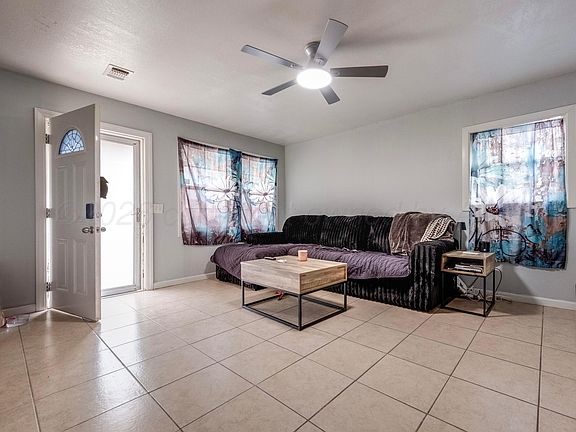 4th image of 817 Avenue R