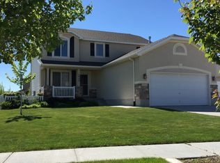 5953 Bayshore Dr, Tooele, UT 84074