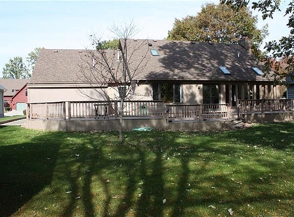 4th image of 635 Victorian Woods Ct