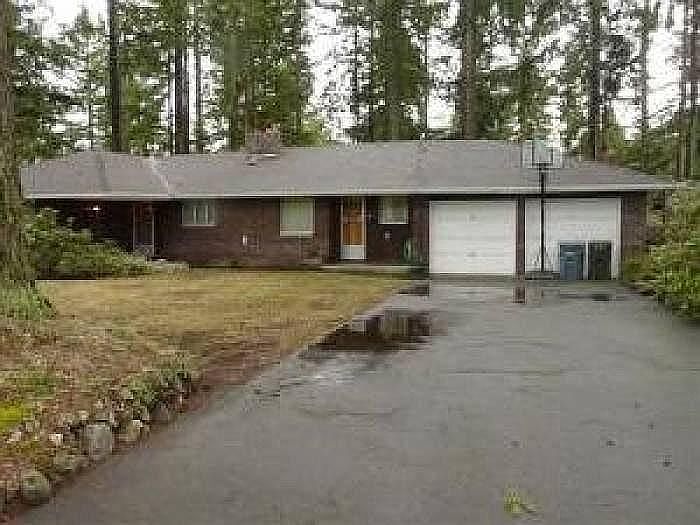 1st image of 904 104th St SW