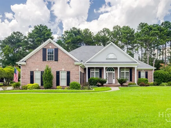 33 Lake Heron Court W, Pooler, GA 31322