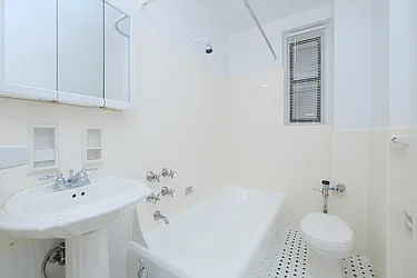 Sold by Houlihan Lawrence