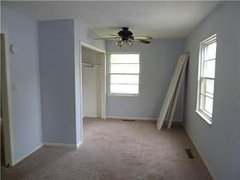 4th image of 5001 Hagemann St