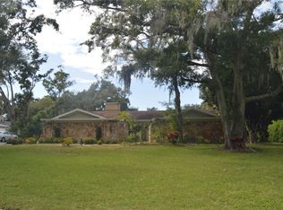 2111 Paddock Cir, Dunedin, FL 34698