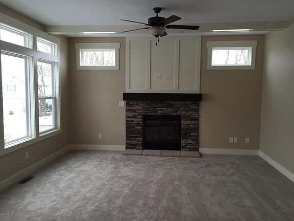 5th image of 6023 Statler Dr SE