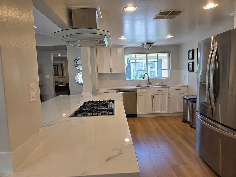 Comanche Ave. 5706 — Photo 36