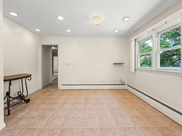 18 Dogwood Rd — Photo 11