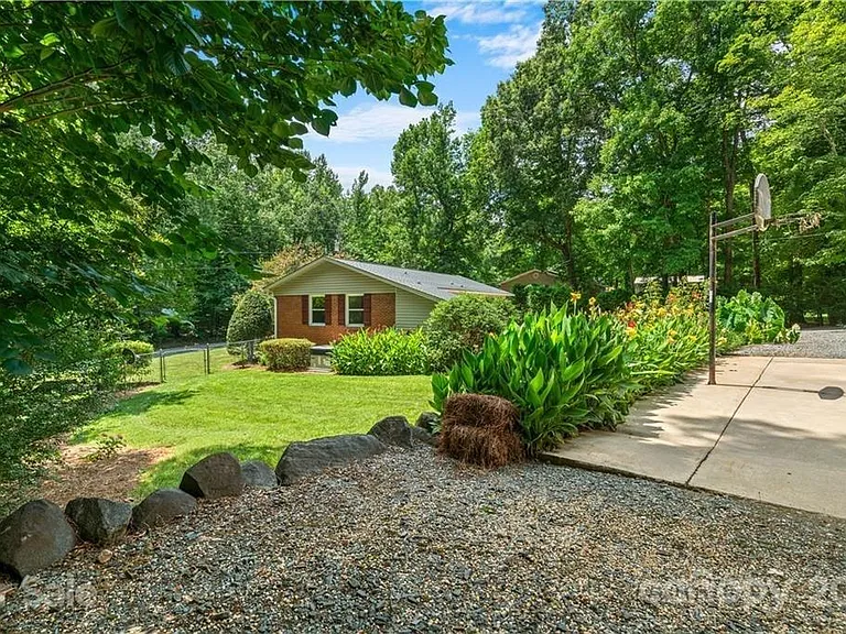 6214A Bud Huey Rd — Photo 24