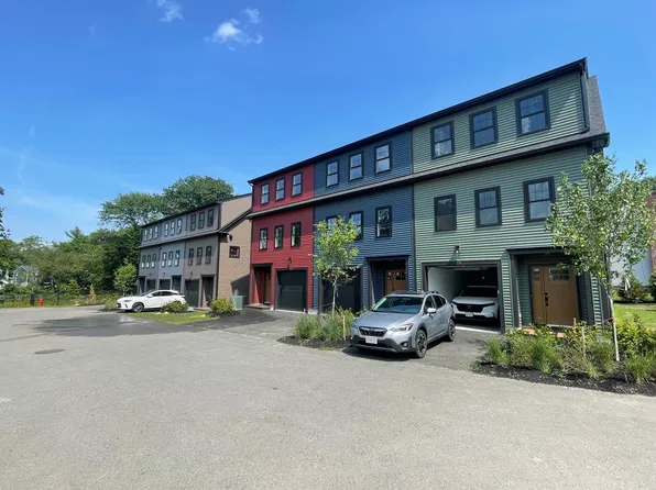 75 Neponset St #75, Canton, MA 02021