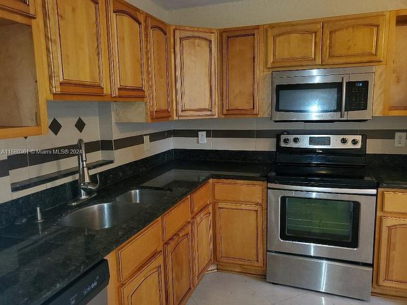 2nd image of 7931 Southgate Blvd APT E8
