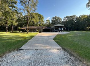 175 County Road 2005, Liberty, TX 77575