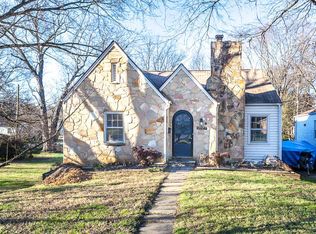 1021 Ashwood Pl, Knoxville, TN 37917