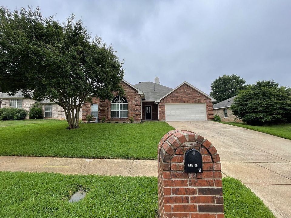 1st image of 204 Carlsbad Dr
