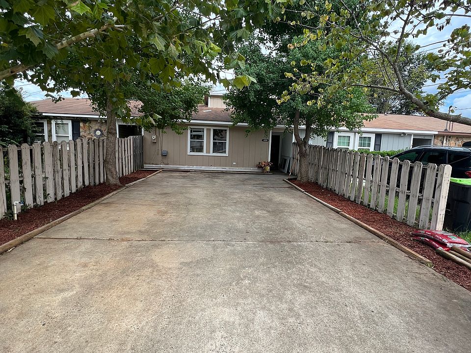 1st image of 120 Villa North Ct