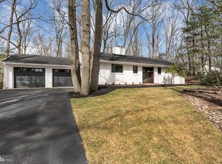 26 Laurel Hill Dr, Cherry Hill, NJ 08003