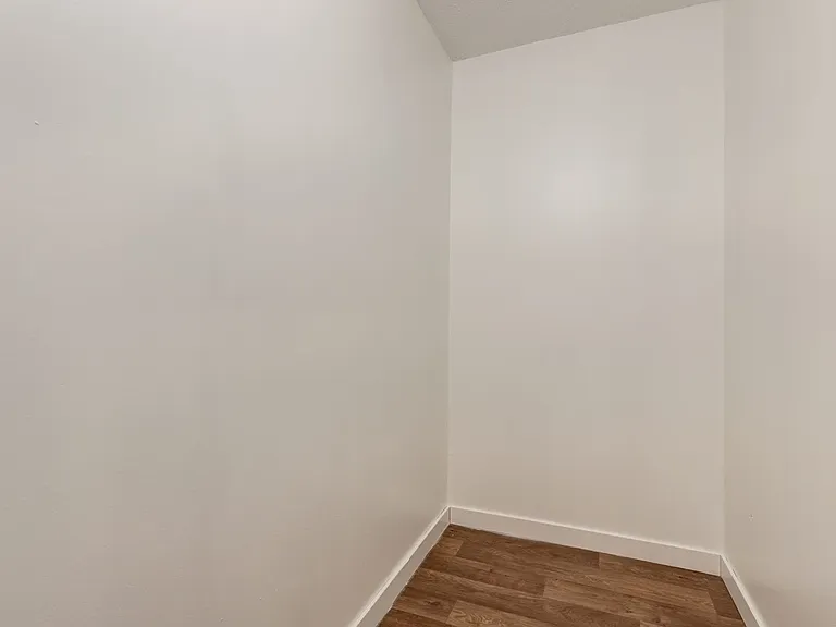 3805 Marlborough Dr NE — Photo 13