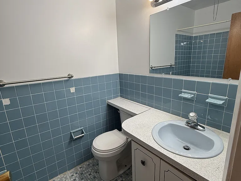 8835 Roosevelt Blvd — Photo 8
