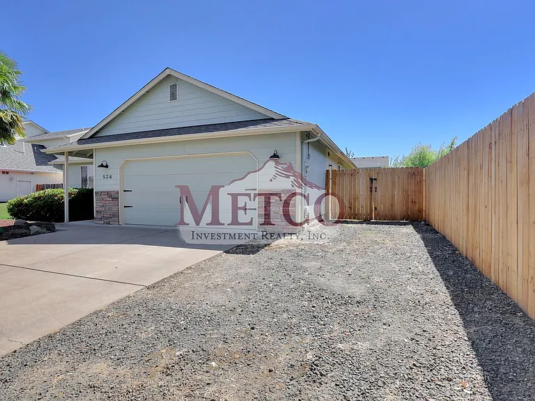536 Creswood Dr — Photo 11