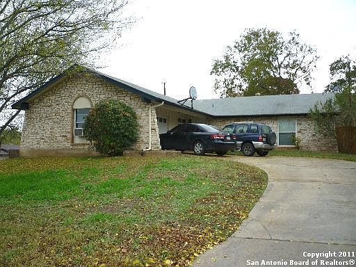1st image of 201 WHISPERING OAKS ST