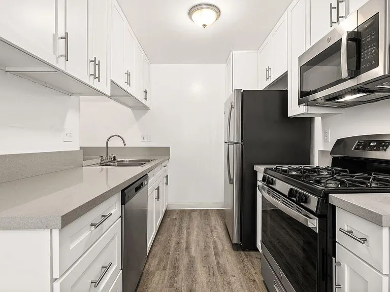 Casa De Marina Apartments — Photo 4
