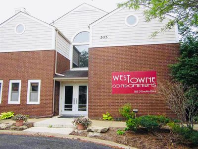 545 Donofrio Dr Unit 1, Madison, WI, 53719