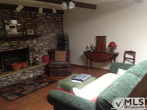 5th image of 5709 Winsong Dr