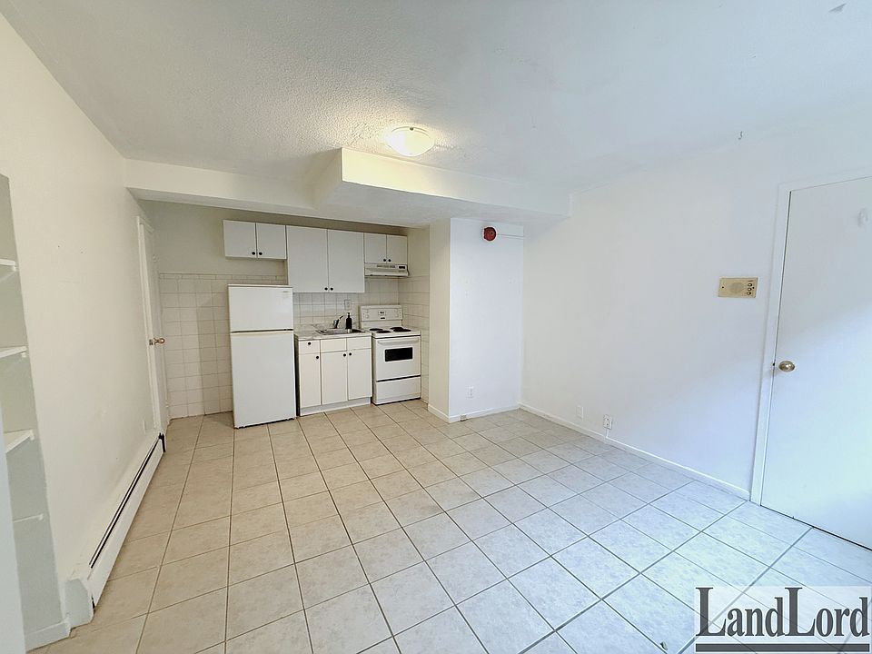 1st image of 198 Dunn Ave #203