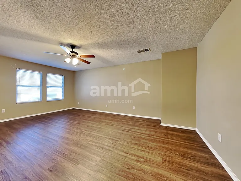 5112 Prestwick Dr — Photo 9
