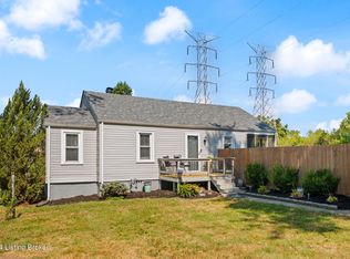 3803 Blanton Ln, Louisville, KY 40216