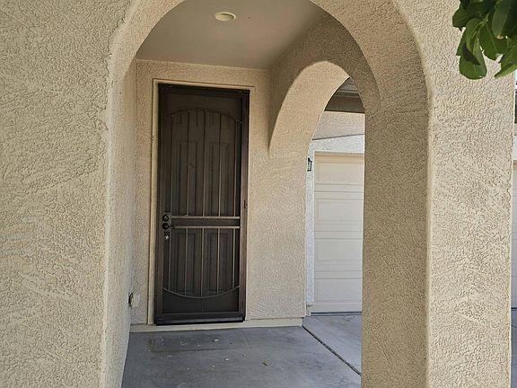 3rd image of 5523 W Andrea Dr