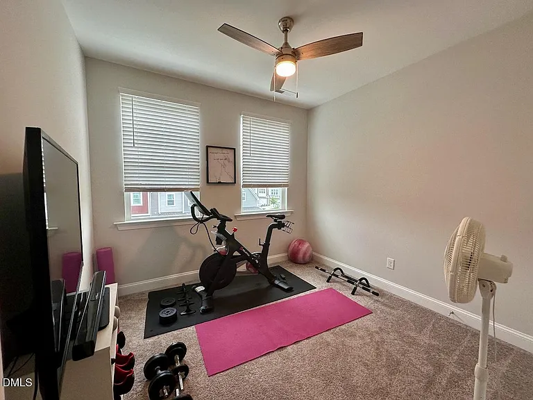230 Marietta Way — Photo 20