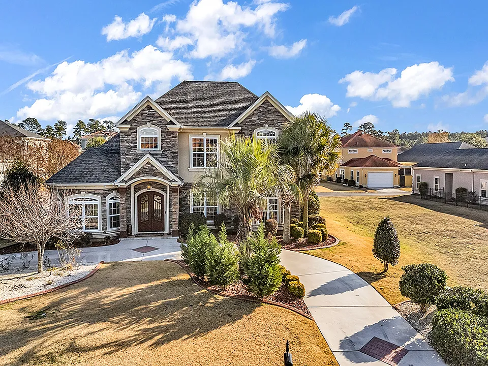 801 Bluffview Dr