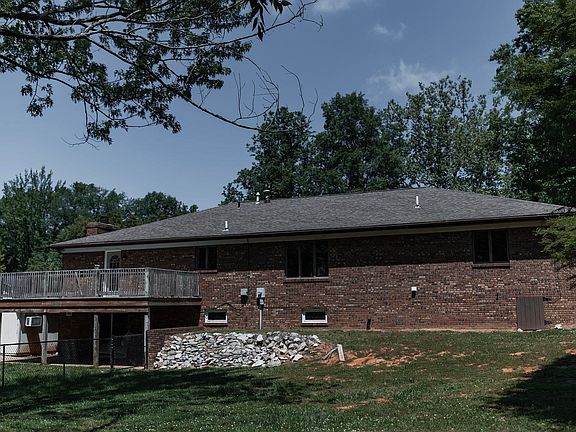4th image of 6511 Blue Spruce Dr