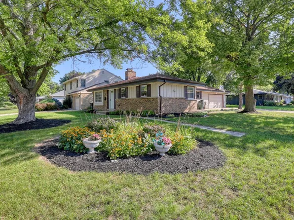 5406 N Shasta DRIVE, Glendale, WI 53209