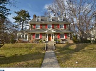 6451 Sherwood Rd, Philadelphia, PA 19151