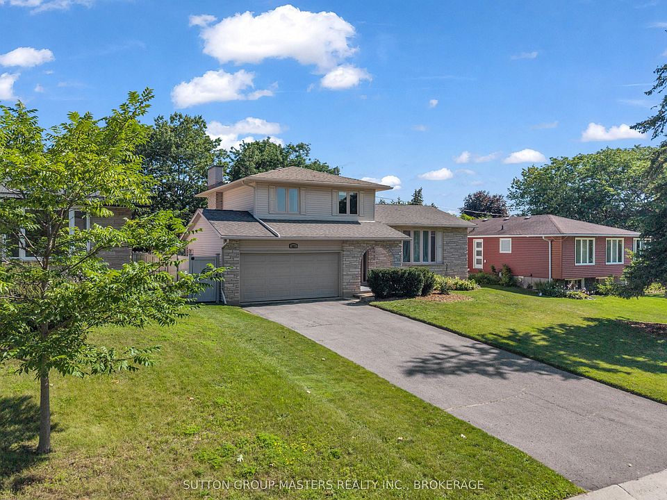 1st image of 883 Ludgate Cres