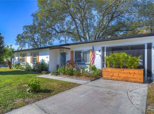 15572 Bedford Cir E, Clearwater, FL 33764