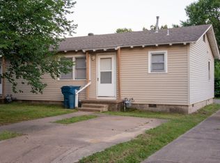 2005 W 6th St, Coffeyville, KS 67337
