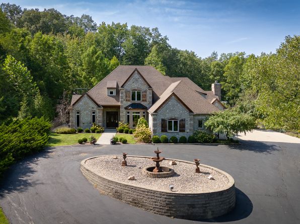 12980 W Mount Healthy Rd, Columbus, IN 47201